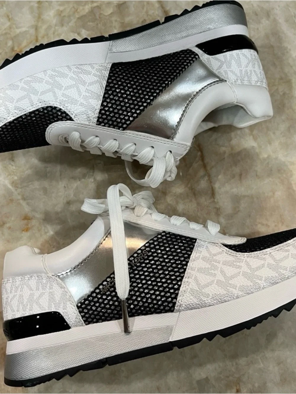Michael Kors Allie Sneakers Woman’s 8